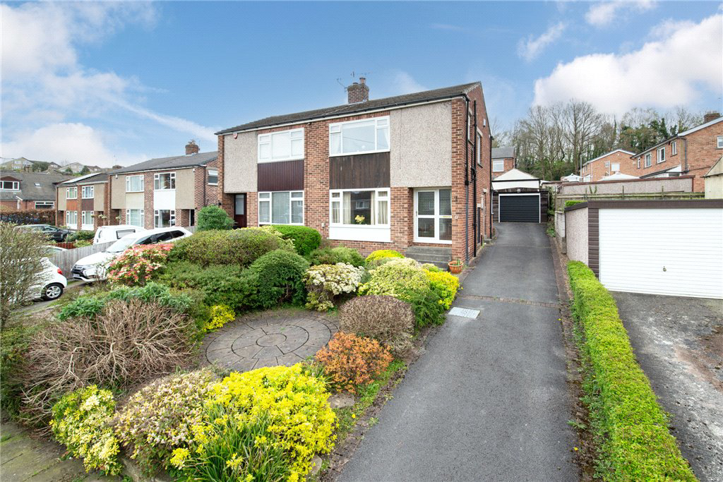 Jowett Park Crescent, Bradford, West Yorkshire, BD10