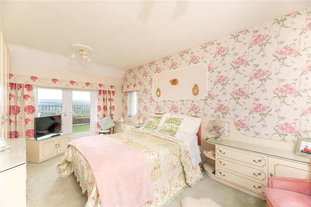 Cottingley Cliffe Road, Bingley, West Yorkshire, BD16, photo 26