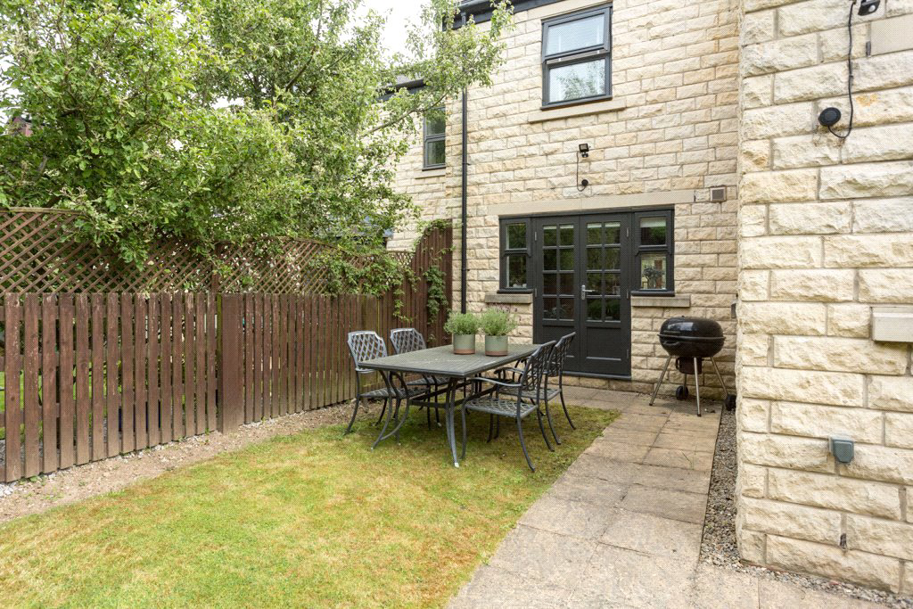 Beckside, Aberford, Leeds, West Yorkshire, LS25, photo 19