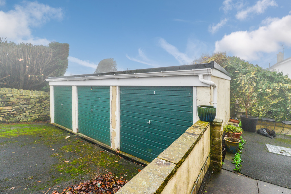 Bircham Close, Eldwick, Bingley, West Yorkshire, BD16, photo 7