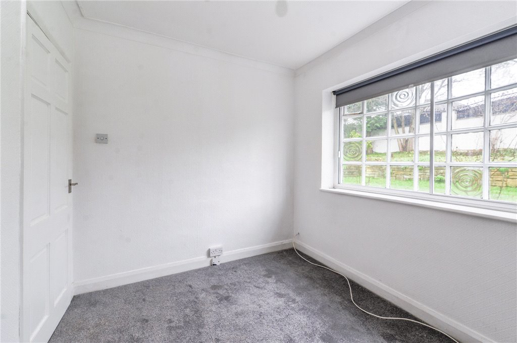 Leaventhorpe Avenue, Bradford, West Yorkshire, BD8, photo 14