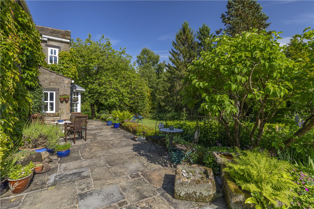 Sunny Terrace