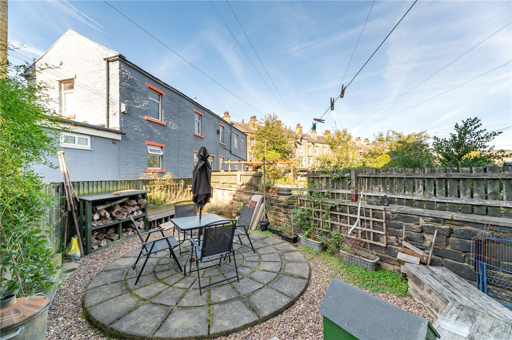 St. Pauls Road, Shipley, West Yorkshire, BD18, photo 9