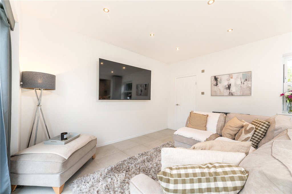 Wakefield Road, Horbury, Wakefield, West Yorkshire, WF4, photo 5