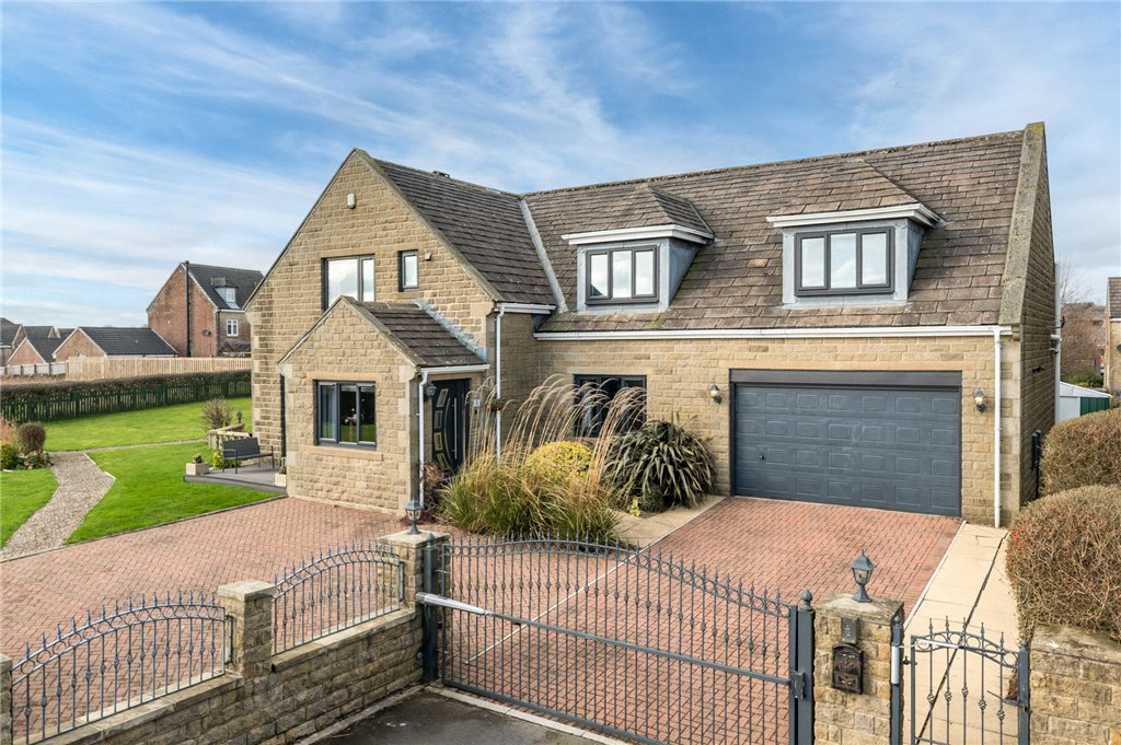 Jonscroft, Queensbury, Bradford, West Yorkshire, BD13, photo 29