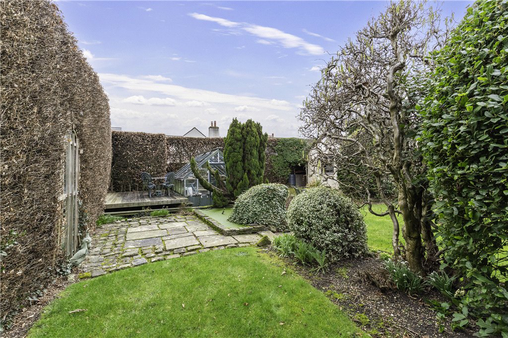 Wyncroft Grove, Bramhope, Leeds, West Yorkshire, LS16, photo 20