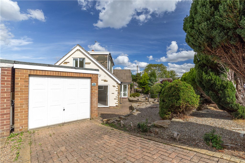Hall Drive, Burley in Wharfedale, Ilkley, West Yorkshire, LS29, photo 17