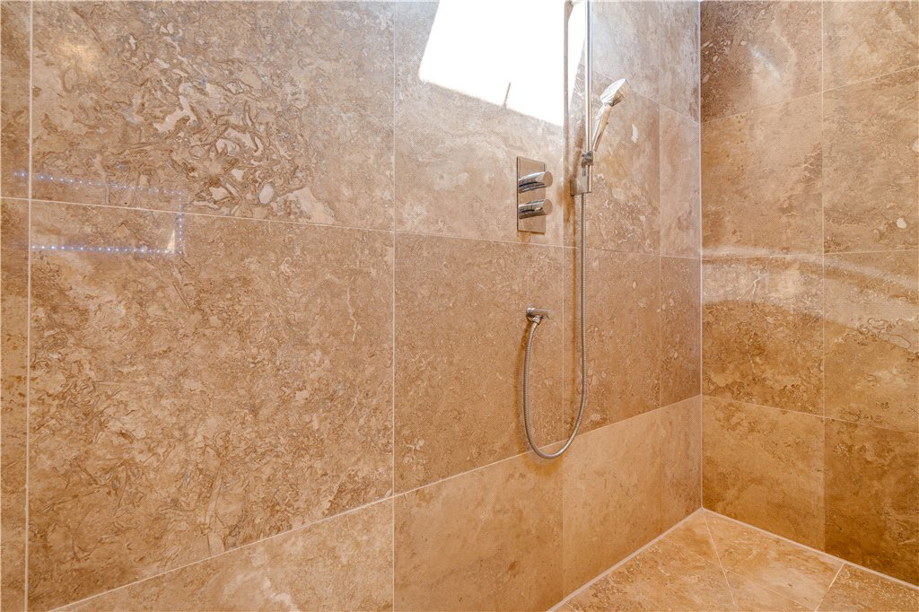 Mill Lane, Hawksworth, Leeds, West Yorkshire, LS20, photo 17