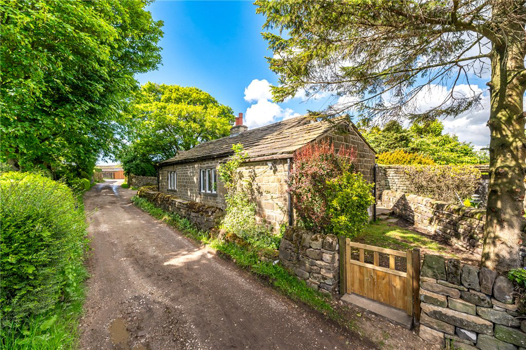 Sconce Lane, High Eldwick, Bingley, West Yorkshire, BD16, photo 11