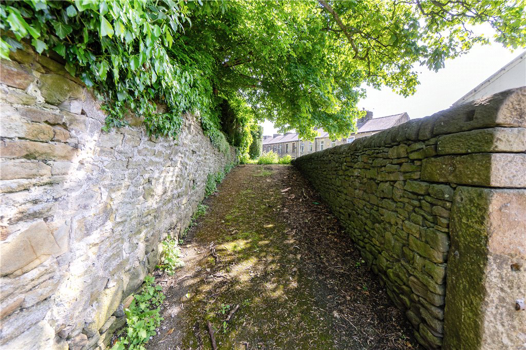 Skipton Old Road, Foulridge, Colne, Lancashire, BB8, photo 21