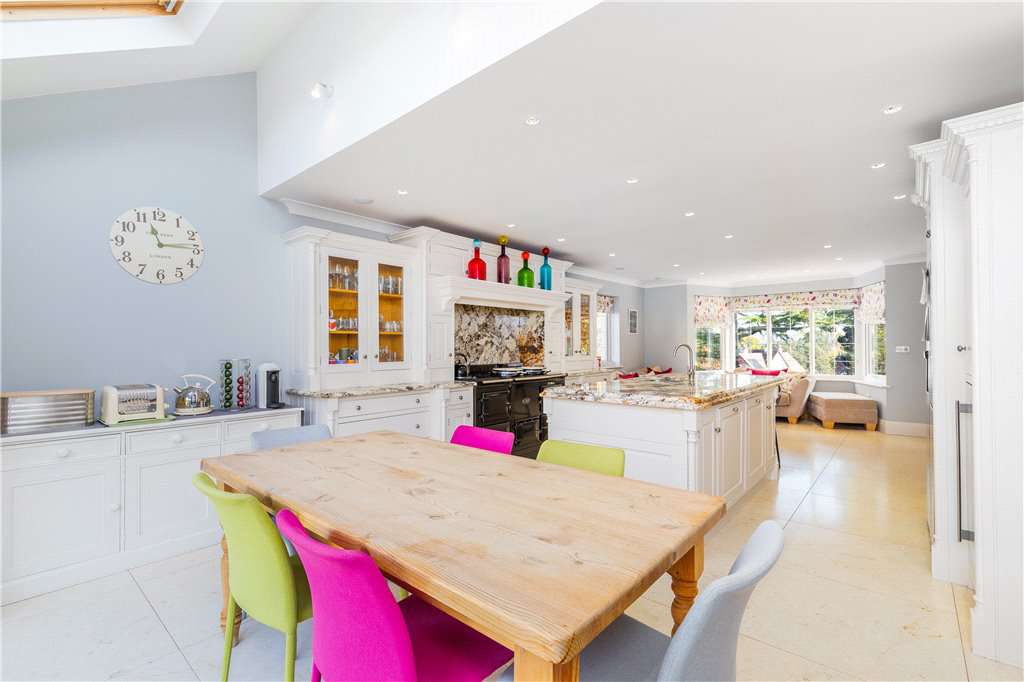 Victoria Avenue, Ilkley, West Yorkshire, LS29, photo 2
