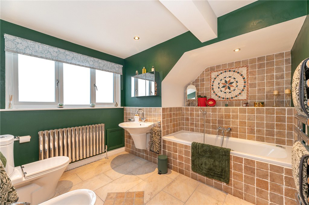 Jonscroft, Queensbury, Bradford, West Yorkshire, BD13, photo 18
