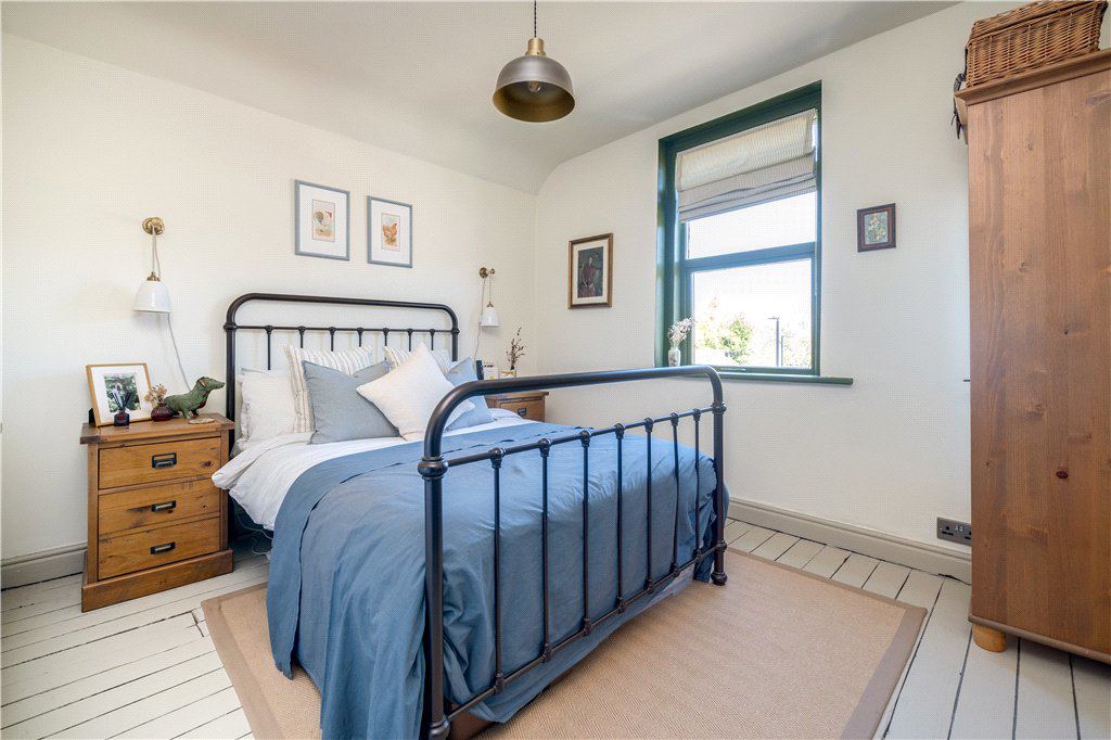 Dragon Road, Harrogate, North Yorkshire, HG1, photo 17