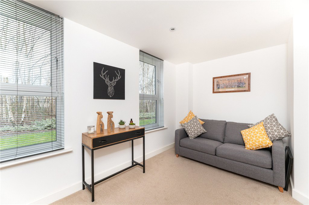 Finchdale Close, Wakefield, West Yorkshire, WF1, photo 13