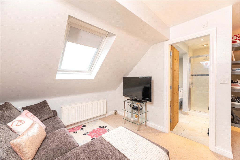 Jonscroft, Queensbury, Bradford, West Yorkshire, BD13, photo 17