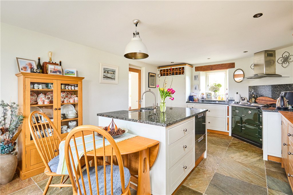 Crossbank Road, Addingham, Ilkley, West Yorkshire, LS29, photo 4