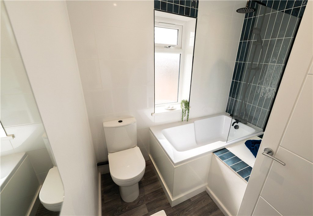 Arundel Walk, Birstall, West Yorkshire, WF17, photo 15
