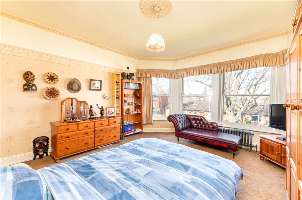 Goring Park Avenue, Ossett, West Yorkshire, WF5, photo 18