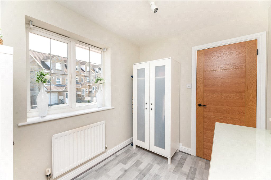 Clark Spring Rise, Morley, Leeds, LS27, photo 25