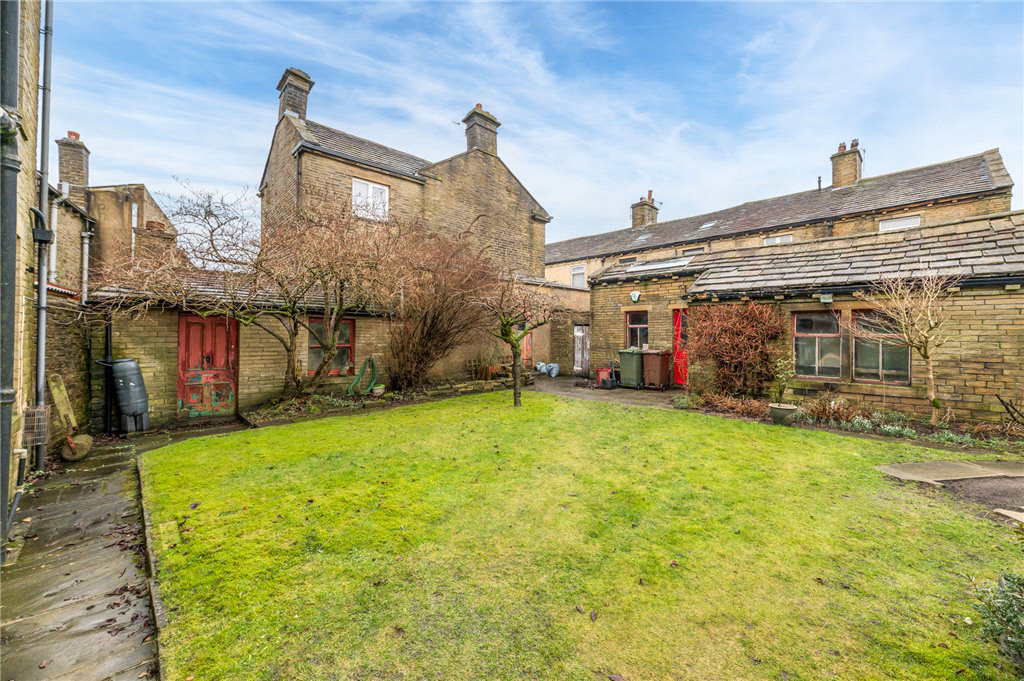 West End, Queensbury, Bradford, West Yorkshire, BD13, photo 8