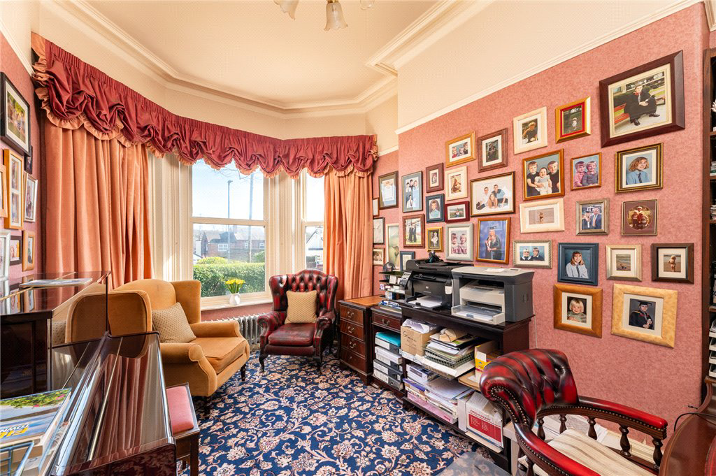 Goring Park Avenue, Ossett, West Yorkshire, WF5, photo 5