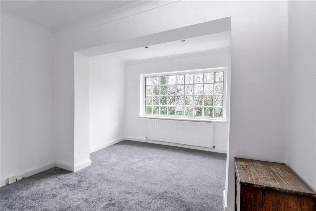 Leaventhorpe Avenue, Bradford, West Yorkshire, BD8, photo 11