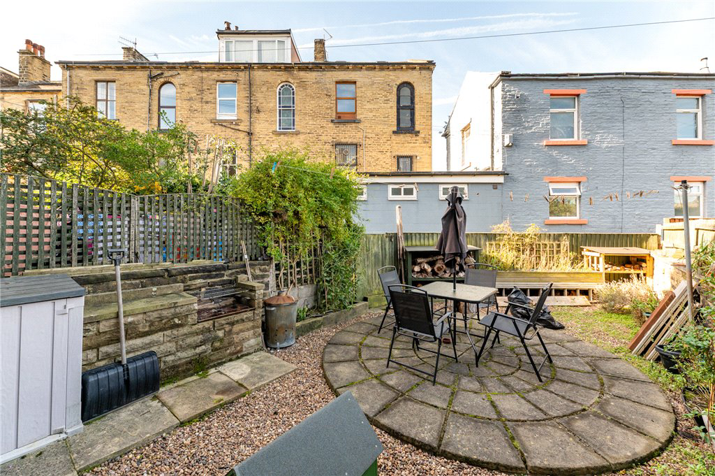St. Pauls Road, Shipley, West Yorkshire, BD18, photo 18