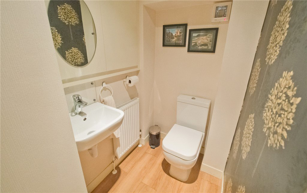 Mytholmes Lane, Haworth, Keighley, West Yorkshire, BD22, photo 11