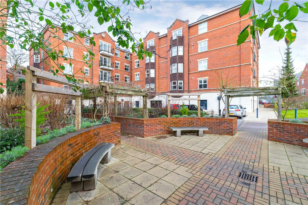 Carisbrooke Road, Leeds, West Yorkshire, LS16