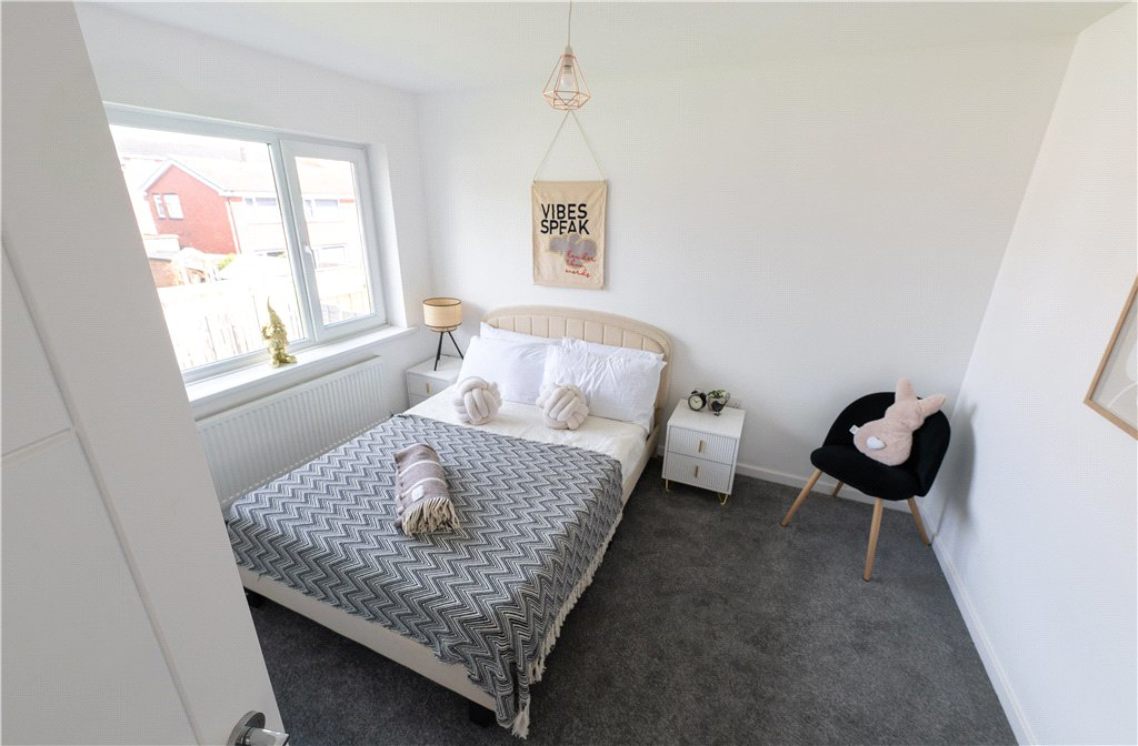 Arundel Walk, Birstall, West Yorkshire, WF17, photo 10