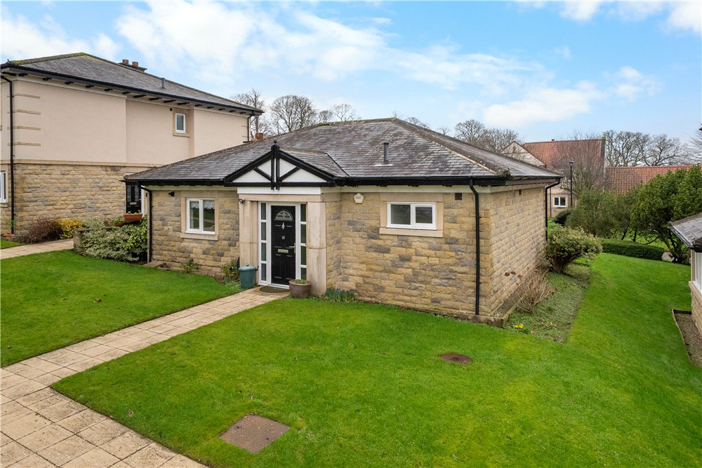 West Court, Hollins Hall, Killinghall, Harrogate, HG3, photo 20