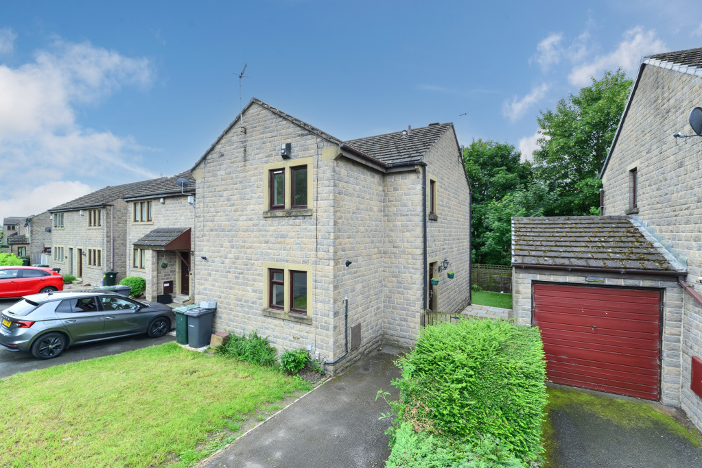 Gloucester Road, Bingley, West Yorkshire, BD16