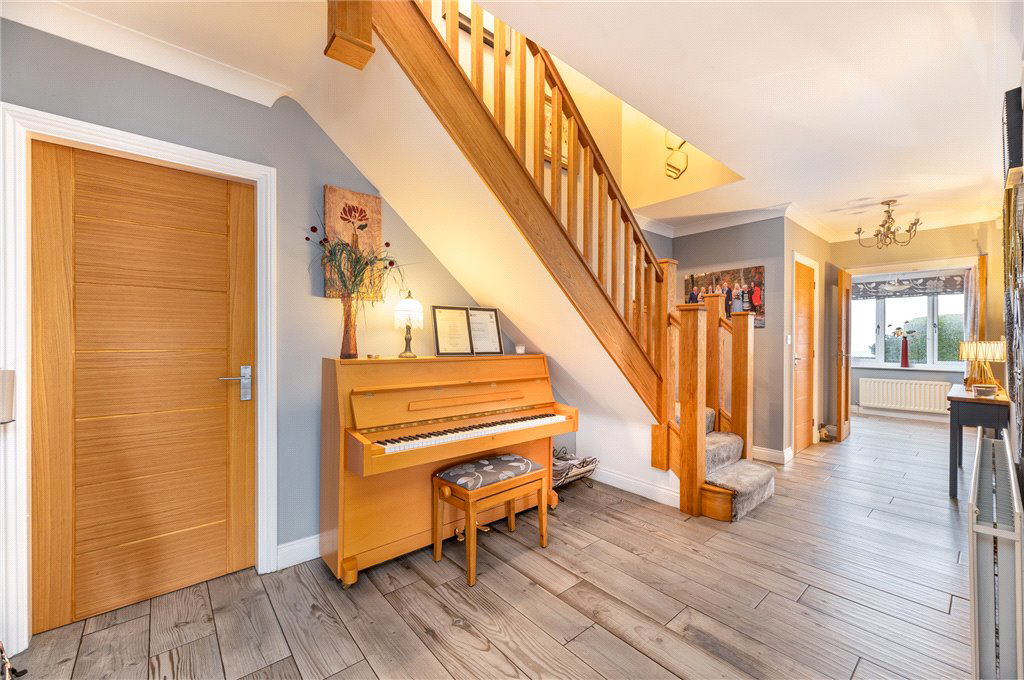 Jonscroft, Queensbury, Bradford, West Yorkshire, BD13, photo 23