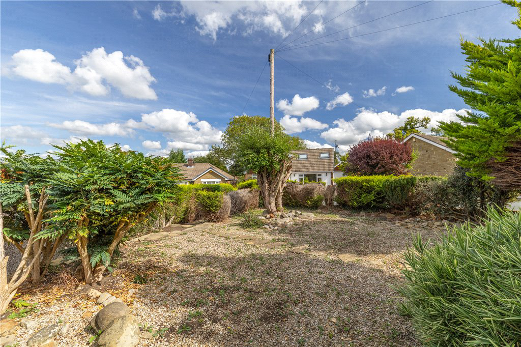 Hall Drive, Burley in Wharfedale, Ilkley, West Yorkshire, LS29, photo 15