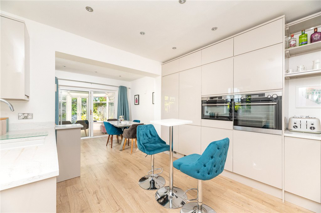 Edge Top Road, Dewsbury, West Yorkshire, WF12, photo 5