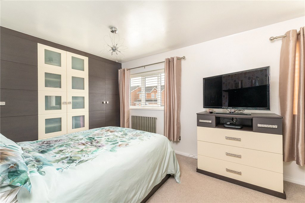 Buckthorne Drive, East Ardsley, Wakefield, West Yorkshire, WF3, photo 14