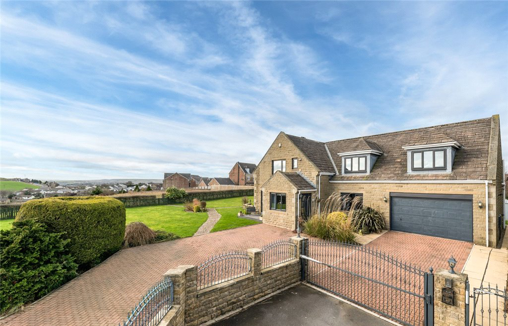 Jonscroft, Queensbury, Bradford, West Yorkshire, BD13