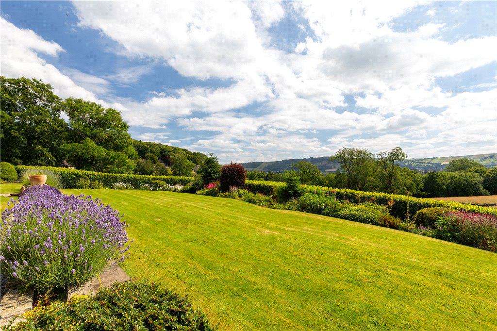 Main Street, Farnhill, Keighley, North Yorkshire, BD20, photo 19