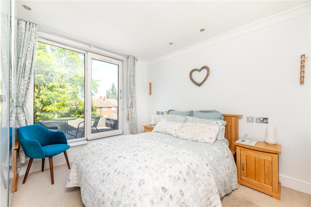 Edge Top Road, Dewsbury, West Yorkshire, WF12, photo 16