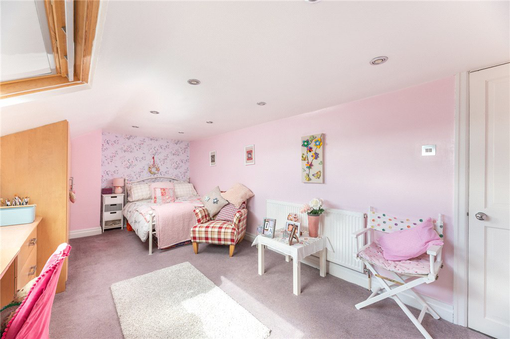 Grosvenor Road, Batley, West Yorkshire, WF17, photo 25
