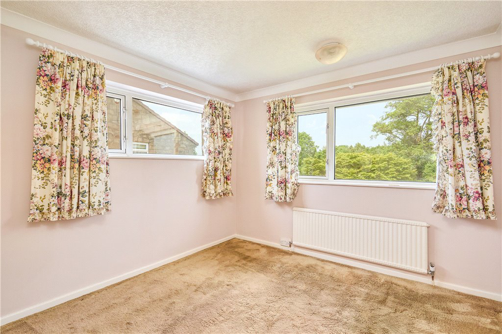 Ash Hill Drive, Leeds, West Yorkshire, LS17, photo 15