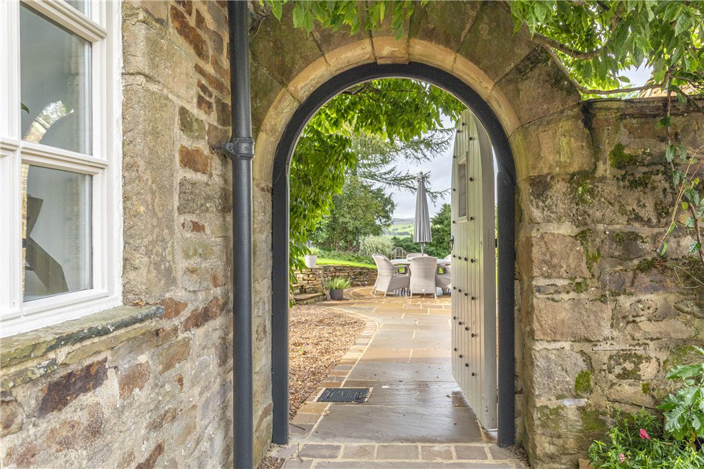 Beamsley, Between Ilkley and Bolton Abbey, North Yorkshire, BD23, photo 13