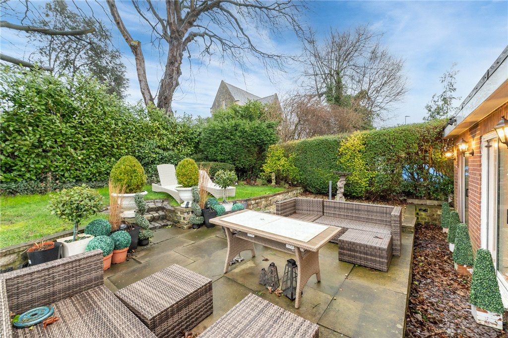 Woodlands Drive, East Ardsley, Wakefield, West Yorkshire, WF3, photo 27