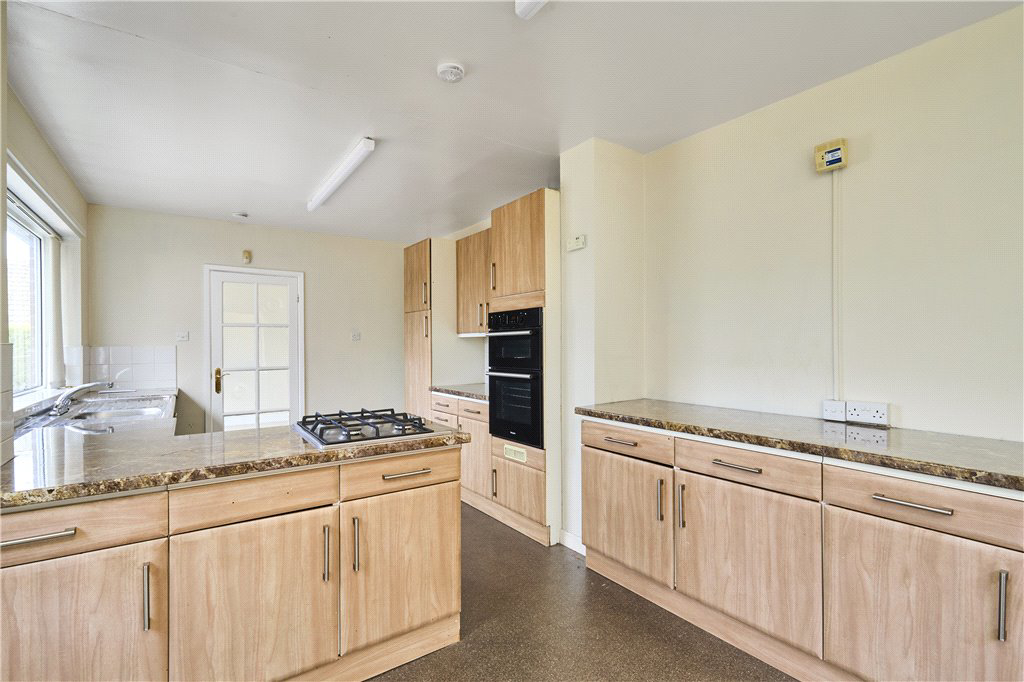 Hall Drive, Burley in Wharfedale, Ilkley, West Yorkshire, LS29, photo 6