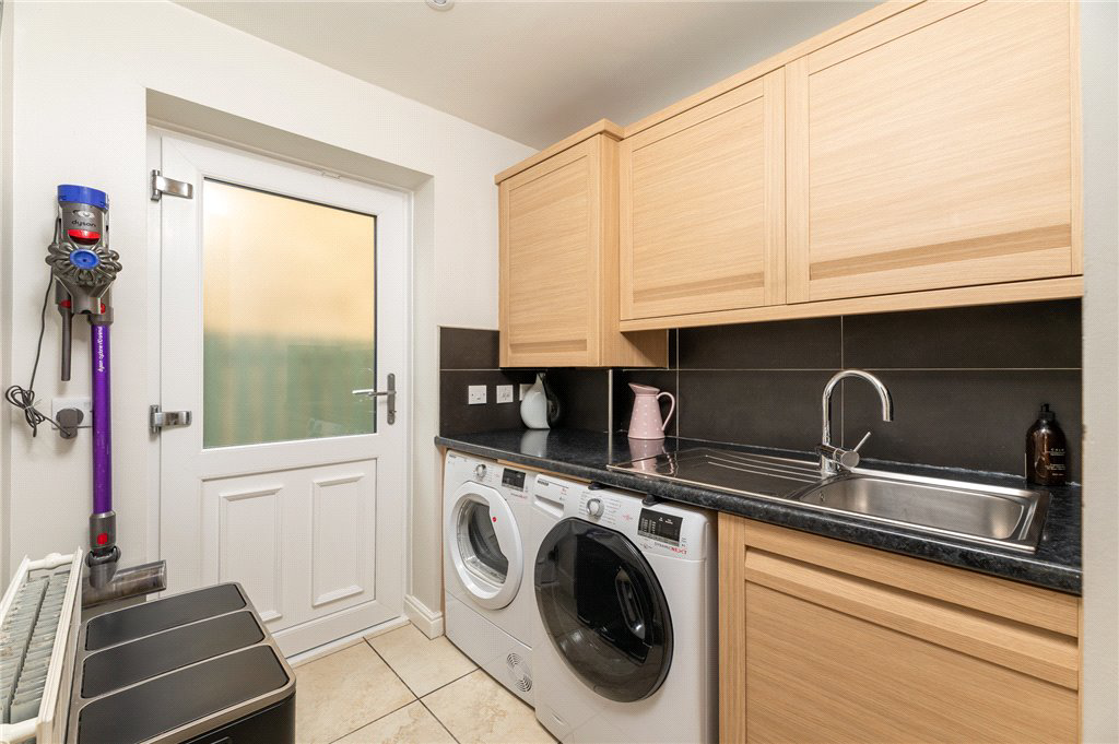 Sandhill Fold, Idle, Bradford, West Yorkshire, BD10, photo 15