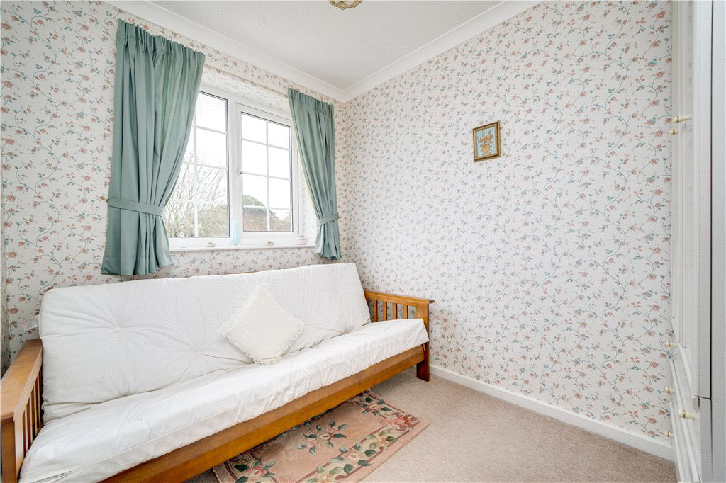 St. Johns Close, Aberford, Leeds, West Yorkshire, LS25, photo 10