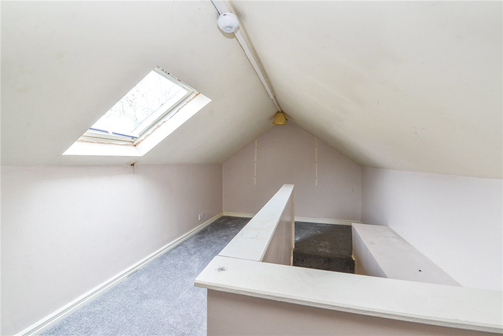 Leaventhorpe Avenue, Bradford, West Yorkshire, BD8, photo 16