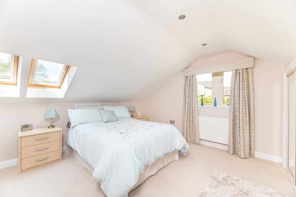 Drake Hill Lane, Bingley, West Yorkshire, BD16, photo 32