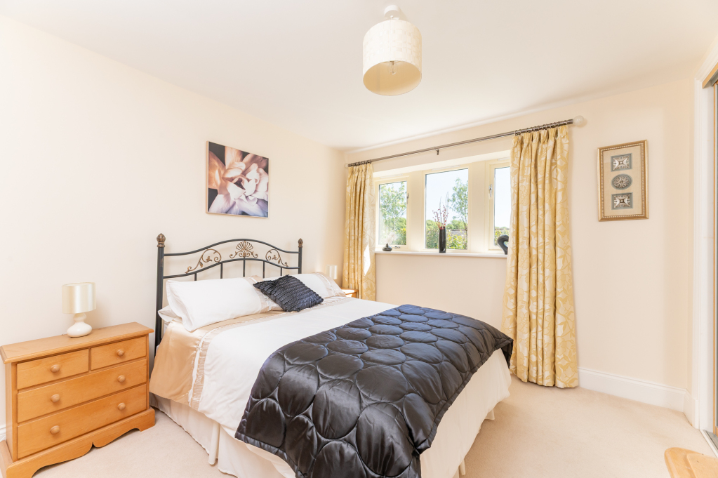 Drake Hill Lane, Bingley, West Yorkshire, BD16, photo 9