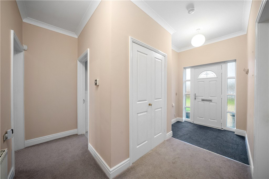 West Court, Hollins Hall, Killinghall, Harrogate, HG3, photo 15